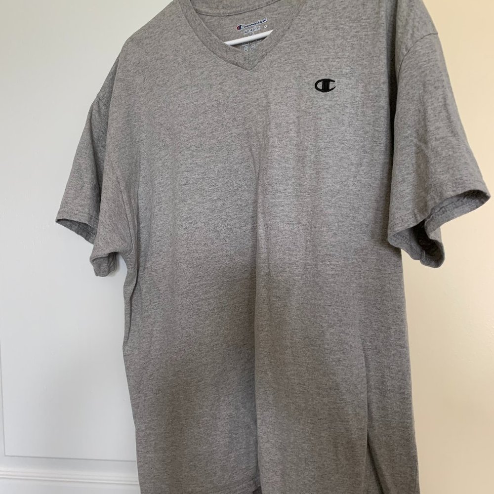 Champion short sleeve shirt